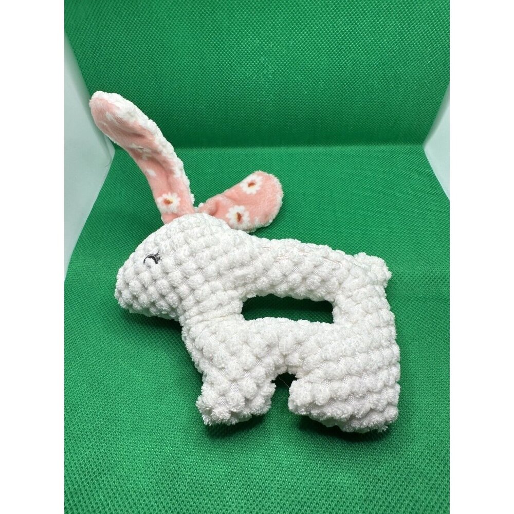 Gerber Modern Moments Waffle Weave Quilted White‎ Bunny Rabbit Baby Rattle- Rare